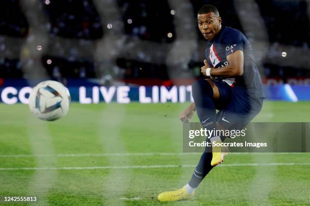 Kylian Mbappe of Paris Saint Germain scores the fifth goal to make it 4-1 during the French League 1 match between Paris Saint Germain v Montpellier...