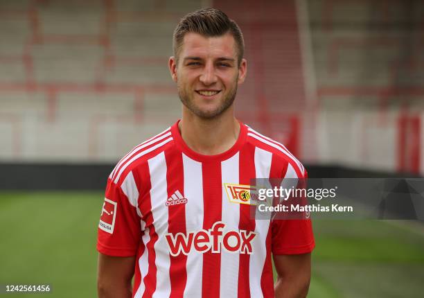 Robin Knoche poses during the team presentation of 1. FC Union Berlin at Stadion an der alten Foersterei on August 17, 2022 in Berlin, Germany.