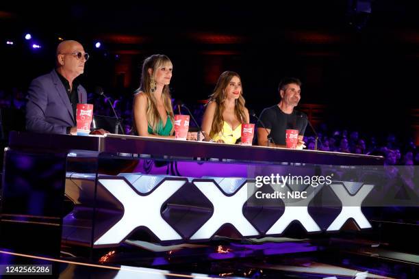 Qualifiers 2 Episode 1711Pictured: Howie Mandel, Heidi Klum, Sofia Vergara, Simon Cowell --