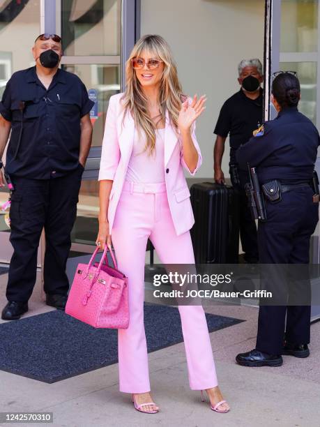 Heidi Klum is seen arriving at 'America's Got Talent' Studios on August 17, 2022 in Pasadena, California.