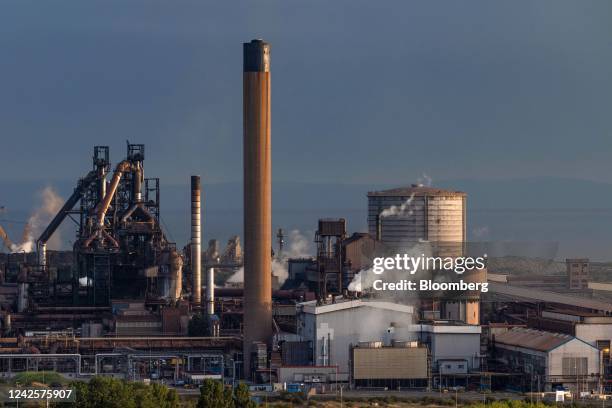 Emissions being released by chimneys at the steel plant, operated by Tata Steel Ltd., in Port Talbot, UK, on Wednesday, Aug. 17, 2022. Europe's heavy...