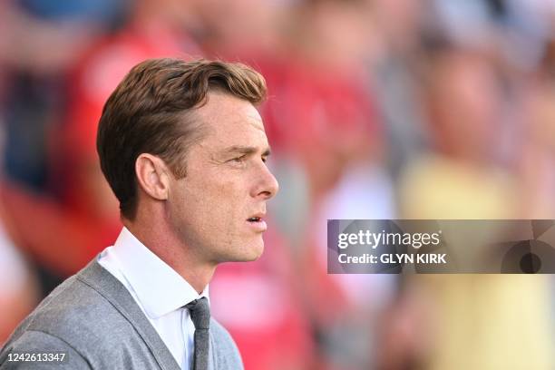 Bournemouth's English head coach Scott Parker reacts during the English Premier League football match between Bournemouth and Arsenal at the Vitality...