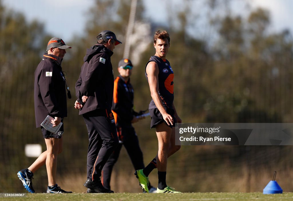 Gws Training Leon Cameron, coach of the Giants, speaks to Tommy Sheridan of the ...