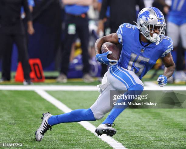 Maurice Alexander of Detroit Lions runs the ball during the game against the Indianapolis Colts at Lucas Oil Stadium on August 20, 2022 in...