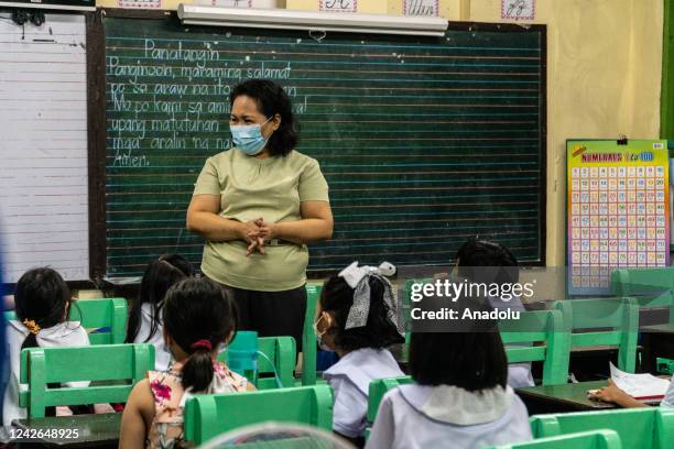 Class In Philippines 476 Philippines Classroom Stock Photos, High-Res Pictures, and Images ...