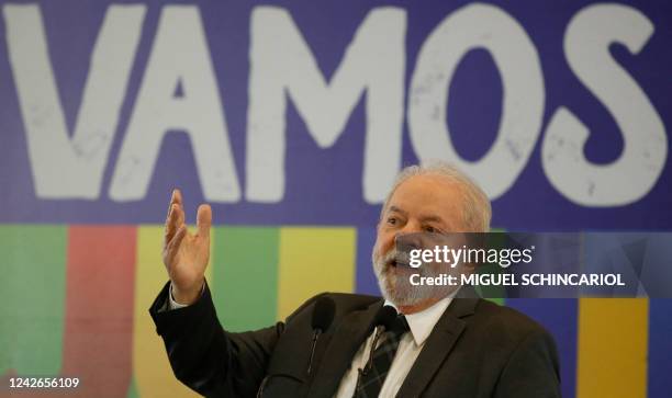 Brazilian presidential candidate for the leftist Workers Party and former President , Luiz Inacio Lula da Silva, delivers a press conference with the...