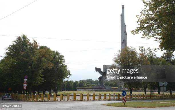August 2022, Latvia, Riga: The 79-meter Soviet Memorial was erected in 1985 to commemorate the 40th anniversary of the Soviet victory over Hitler's...
