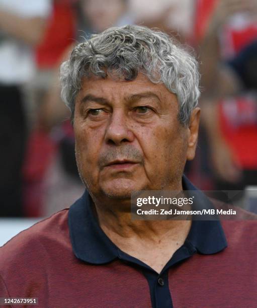 Manager Mircea Lucescu of Dynamo Kyiv seen during the UEFA Champions League Play-Off Second Leg match between SL Benfica and Dynamo Kyiv at Estadio...