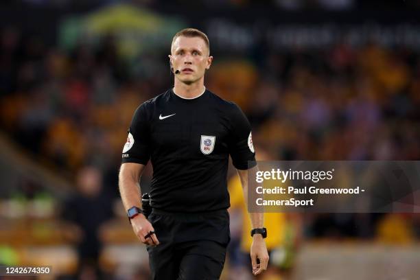 Efl Cup Referee Photos and Premium High Res Pictures - Getty Images