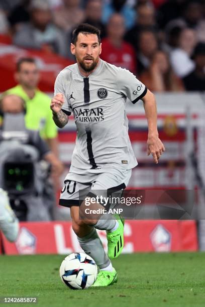 Lionel Messi of Paris Saint-Germain during the French Ligue 1 match between Lille OSC and Paris Saint Germain at Pierre-Mauroy Stadium on August 21,...