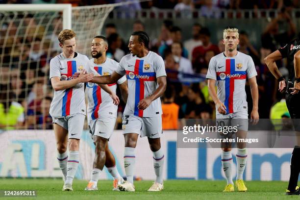 Frenkie de Jong of FC Barcelona celebrates 2-2 with teammates Jules Kounde of FC Barcelona, Sergio Roberto of FC Barcelona during the Club Friendly...