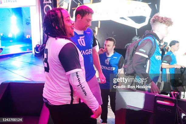 Cooks of Bucks Gaming shakes hands with Sick One of Mavs Gaming during the 2022 NBA 2K League 5v5 Playoffs on August 24, 2022 at NBA 2K League Studio...