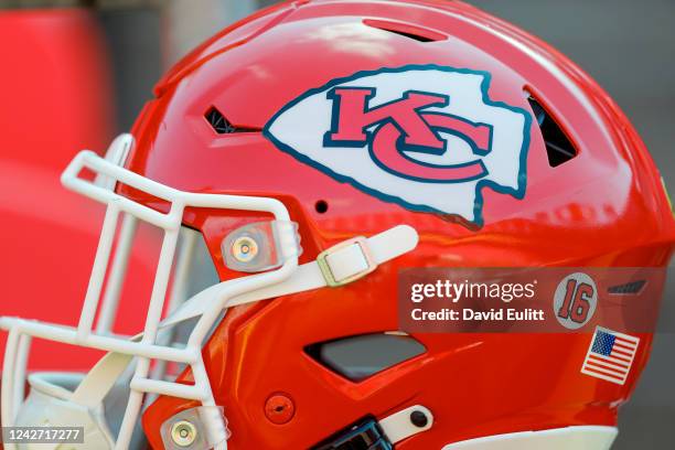 Decal on the back of the Kansas City Chiefs helmet pays tribute to Hall of Fame quarterback Len Dawson, who died this week at the age of 87. The...