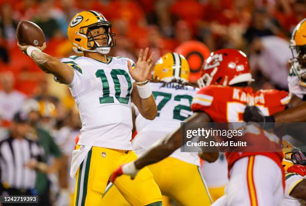 Jordan Love of the Green Bay Packers passes in the third quarter of a preseason game against the Kansas City Chiefs at Arrowhead Stadium on August...
