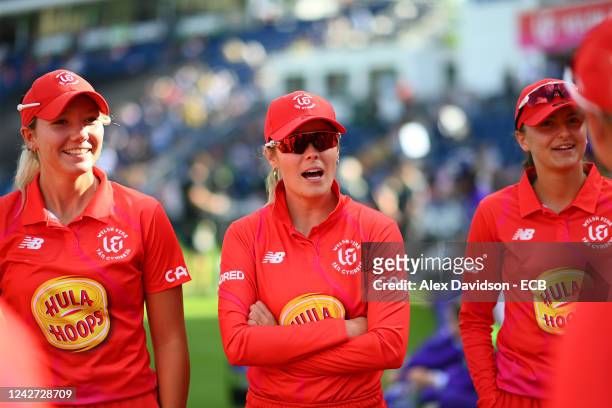 Alex Hartley of Welsh Fire speaks to team-mates during the Hundred match between Welsh Fire Women and Northern Superchargers Women at Sophia Gardens...