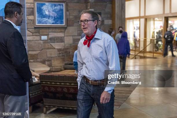 Tiff Macklem, governor of the Bank of Canada, arrives for dinner at the Jackson Hole economic symposium in Moran, Wyoming, US, on Friday, Aug. 26,...