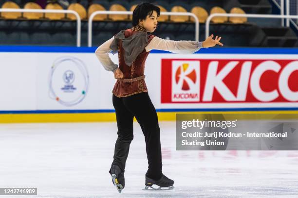 Ryoga Morimoto of Japan performs during the ISU Junior Grand Prix of Figure Skating at Patinoire du Forum on August 27, 2022 in Courchevel, France.