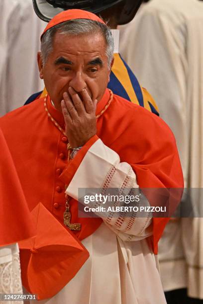 Becciu Italian Cardinal Giovanni Angelo Becciu arrives for a consistory ...