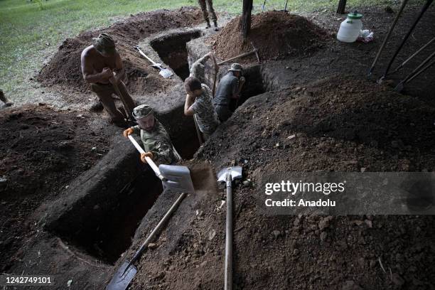 Ukrainian troops dig trenches to stop possible Russian advance as Russia-Ukraine war continues in Kramatorsk, Donetsk Oblast, Ukraine on August 27,...