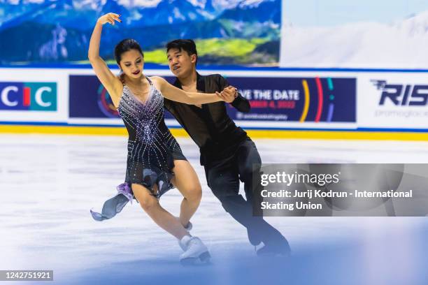 Celina Fradji and Jean-Hans Furneaux of France perform during the ISU Junior Grand Prix of Figure Skating at Patinoire du Forum on August 27, 2022 in...