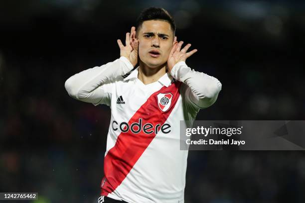 Pablo Solari of River Plate celebrates after scoring the first goal of his team during a Liga Profesional 2022 match between Tigre and River Plate at...
