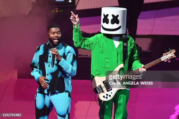Singer/songwriter Khalid and US DJ Marshmello perform onstage during the MTV Video Music Awards at the Prudential Center in Newark, New Jersey on...
