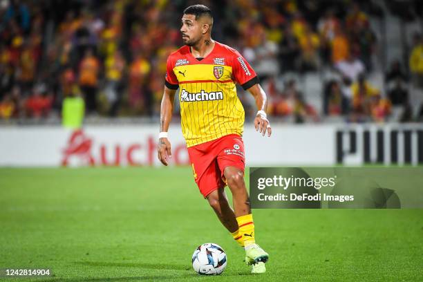 Facundo Axel Medina of RC Lens controls the ball during the Ligue 1 match between RC Lens and Stade Rennes at Stade Bollaert-Delelis on August 27,...