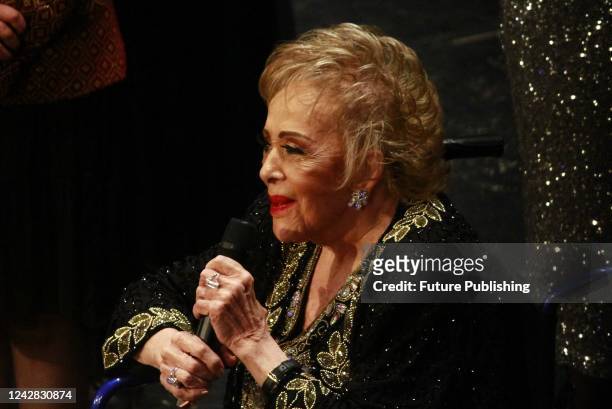 Mexican actress Silvia Pinal receives a great tribute for her great artistic career in film and theater at the Palace of Fine Arts. On August 29,...