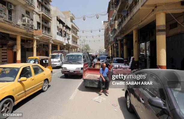 Picture shows a street in the Iraqi capital Baghdad, on August 31 as calm returns after around 24 hours of deadly violence in Iraq. - Iraqi...