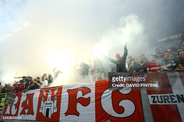 Illustration picture shows Antwerp's supporters pictured during a soccer match between Royal Antwerp FC RAFC and Royale Union Saint-Gilloise RUSG,...