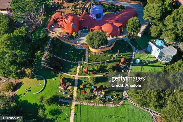 Flintstone House Photos and Premium High Res Pictures - Getty Images
