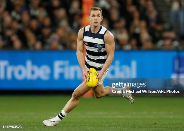 Joel Selwood of the Cats in action during the 2022 AFL First Qualifying Final match between the Geelong Cats and the Collingwood Magpies at the...