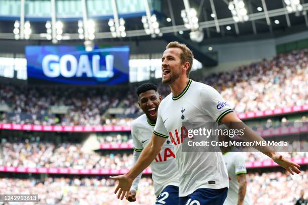 Harry Kane of Tottenham Hotspur celebrates scoring his side's second goal during the Premier League match between Tottenham Hotspur and Fulham FC at...