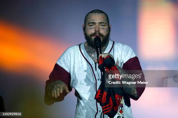 Post Malone performs at the Mundo Stage during the Rock in Rio Festival at Cidade do Rock on September 3, 2022 in Rio de Janeiro, Brazil.
