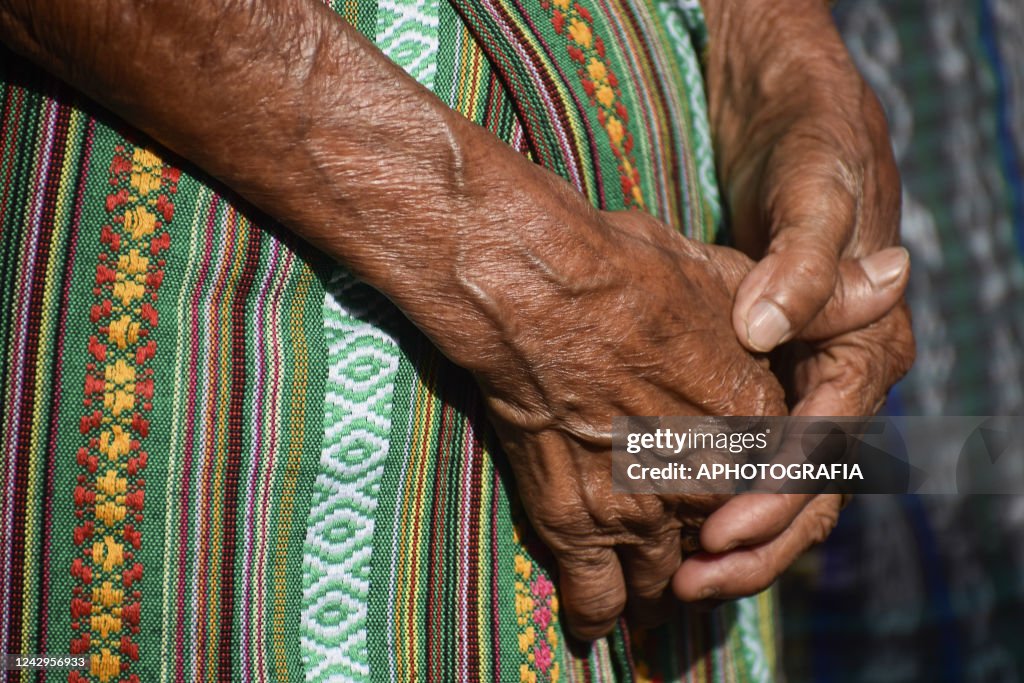 Internacional Indigenous Women's Day ritual in El Salvador