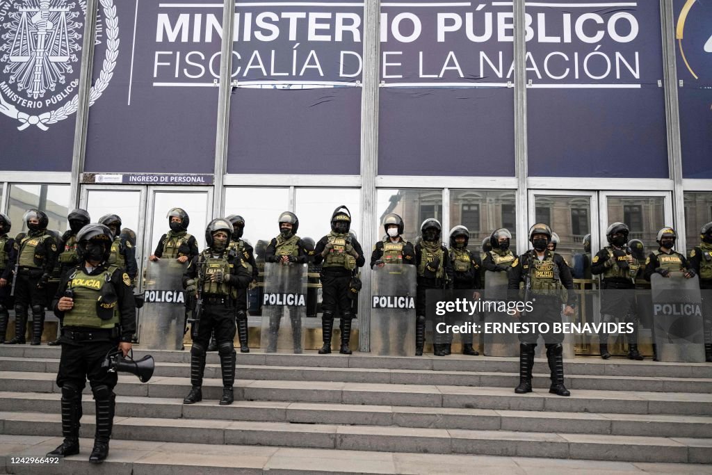 PERU-POLITICS-CORRUPTION-JUSTICE-CASTILLO-SUPPORTERS