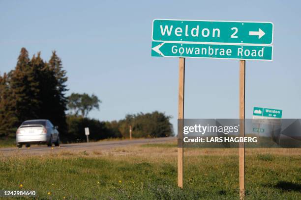 Weldon Rach Sign Saskatchewan Town Stock-Fotos und Bilder - Getty Images