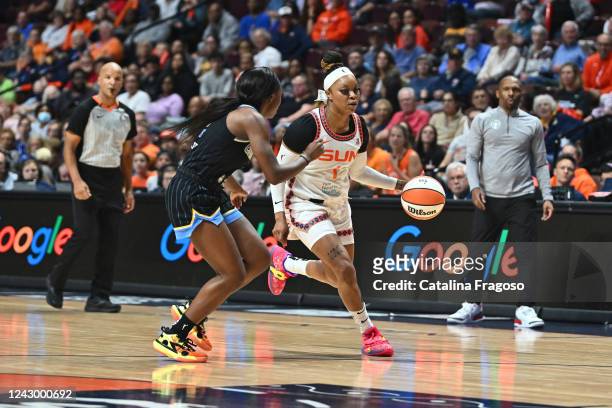 Odyssey Sims of the Connecticut Sun drives to the basket during the game against the Chicago Sky during Round 2 Game 4 of the 2022 WNBA Playoffs on...