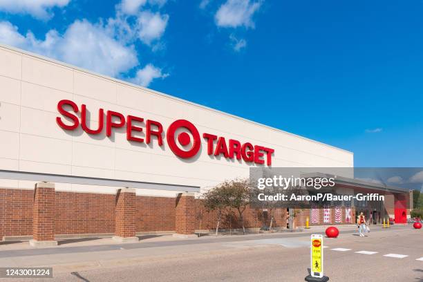 Target State Minnesota 435,112 Minnesota Target Stock Photos, High-Res Pictures, and Images ...