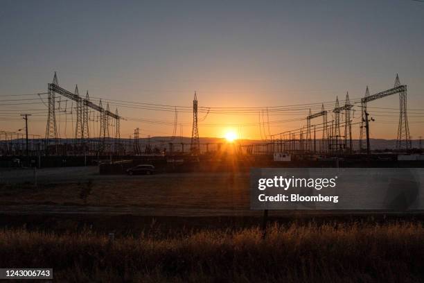 Electrical transmission towers at a Pacific Gas and Electric electrical substation during a heatwave in Vacaville, California, US, on Tuesday, Sept....