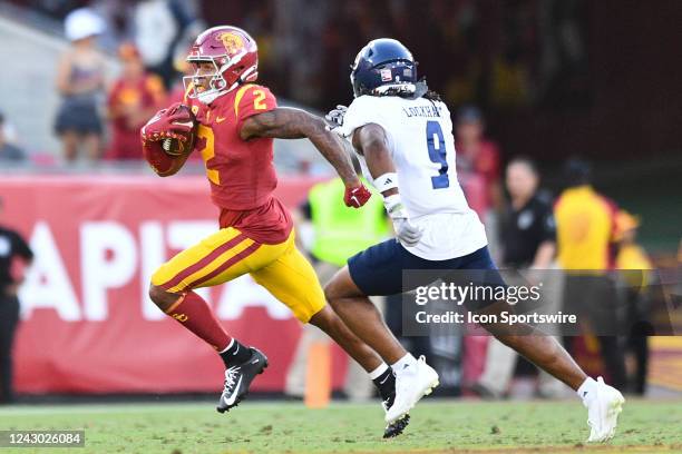 Brenden Rice Contested Catch Rice College Photos and Premium High Res Pictures - Getty Images