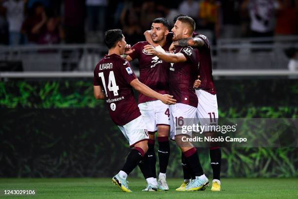 Nikola Vlasic of Torino FC celebraters with his teammates after scoring a goal during the Serie A football match between Torino FC and US Lecce....