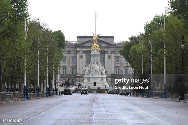 View of Buckingham Palace from The Mall on September 8, 2022 in London, England. Buckingham Palace issued a statement earlier today saying that Queen...