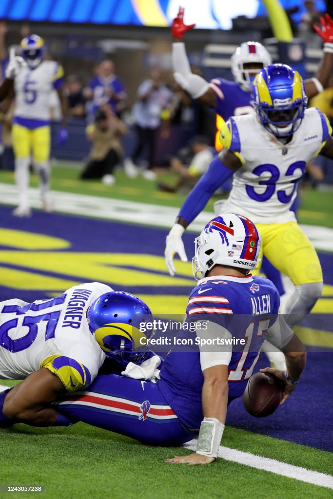 Josh Allen Rams Buffalo Bills quarterback Josh Allen scores a touchdown against Los ...
