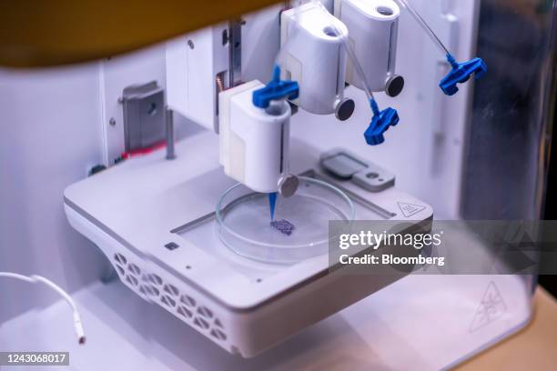 Lab Print Machine 86 University Of Victoria In British Columbia Stock Photos, High-Res ...