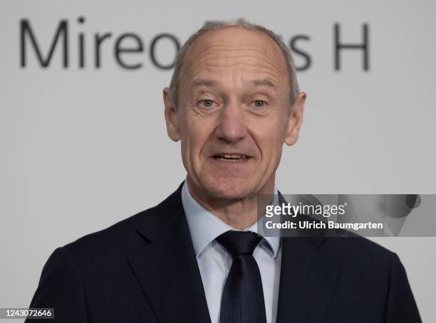 Dr. Roland Busch, CEO of Siemens AG, during the press statement on the subject of the first refueling of the Mireo Plus H at a hydrogen filling...
