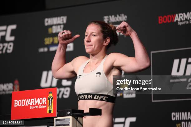 Alice Reed Ufc 21 Elise Kaplan Photos & High Res Pictures - Getty Images