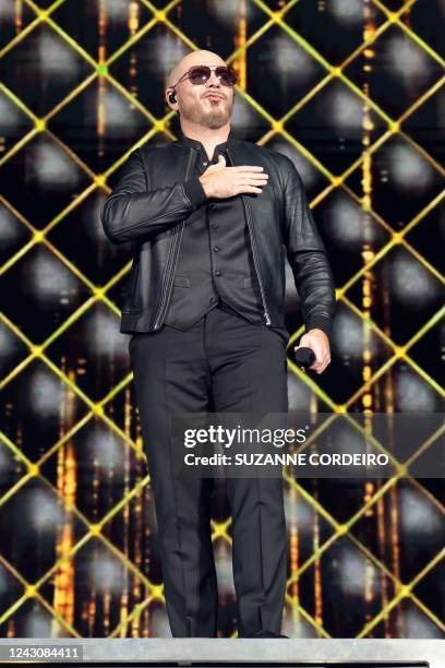 Pitbull Rapper Rapping 3,967 Pitbull Rapper Stock Photos, High-Res Pictures, and Images ...