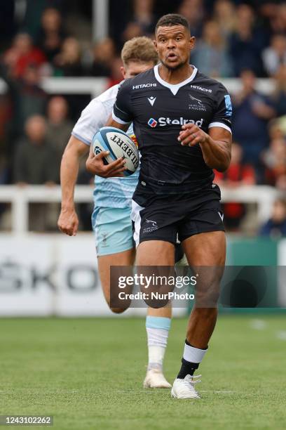 Nathan Earle Of Newcastle Falcons on his way to the try line during the Gallagher Premiership match between Newcastle Falcons and Harlequins at...