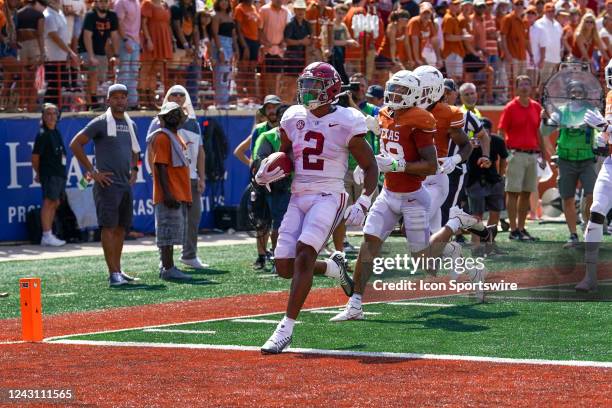 Alabama Crimson Tide running back Jase McClellan runs in for a touchdown during the game between the Alabama Crimson Tide and the Texas Longhorns on...